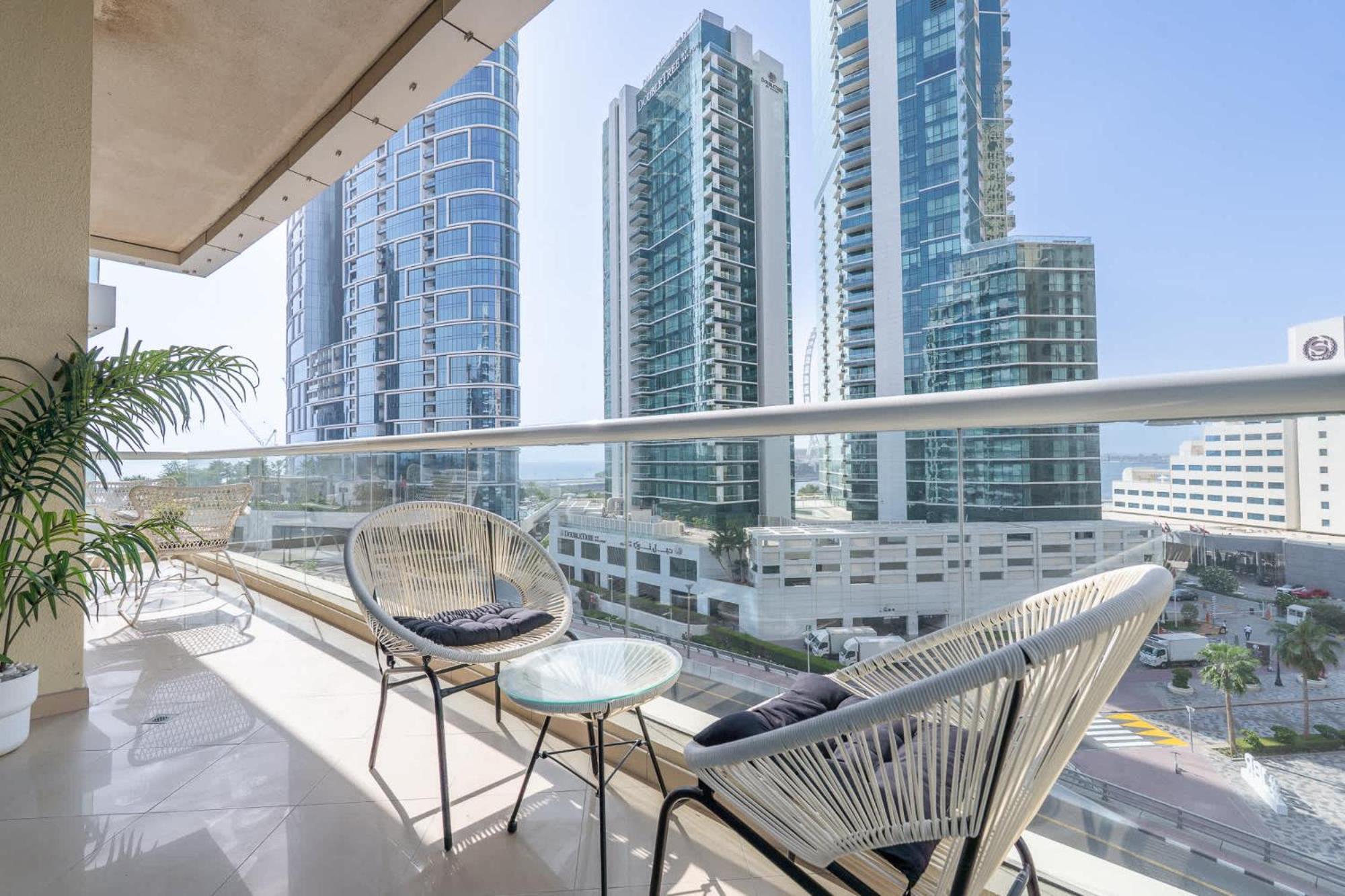 Amazing 2 Bedroom In Marina Sleeps 4! Apartment *